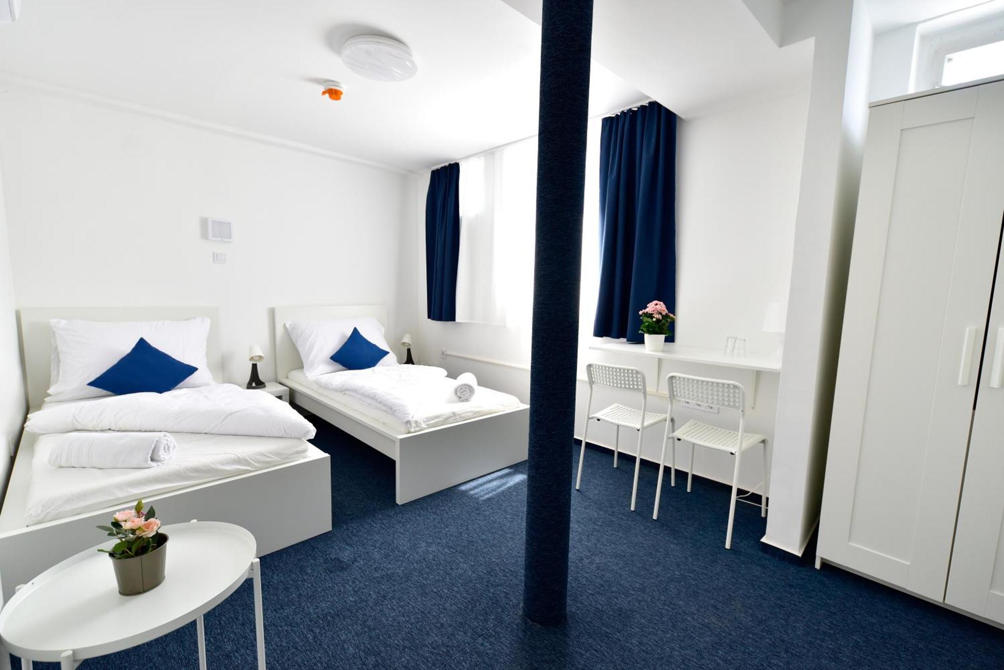 Zama Hotel Zamardi Bagian luar foto