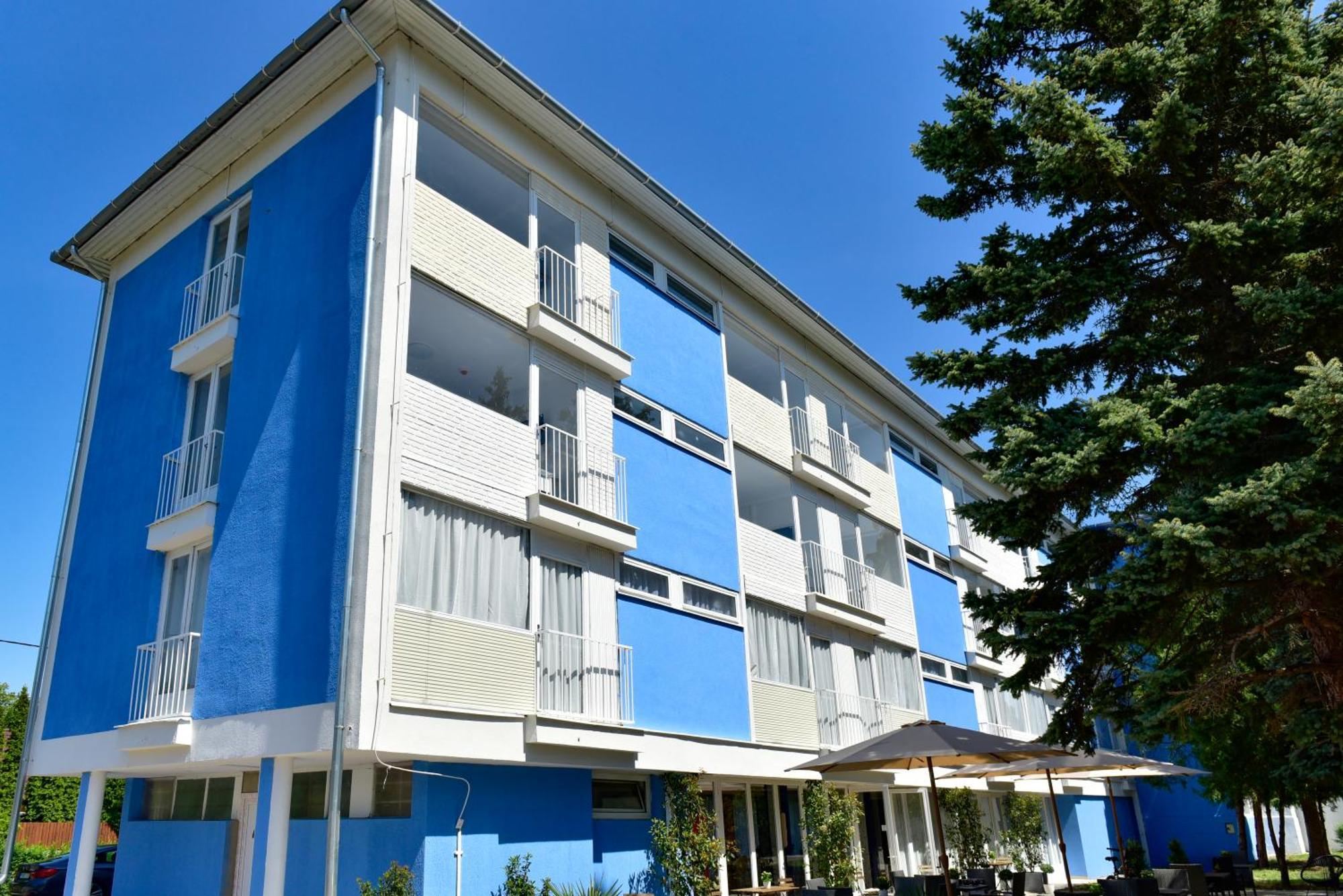 Zama Hotel Zamardi Bagian luar foto